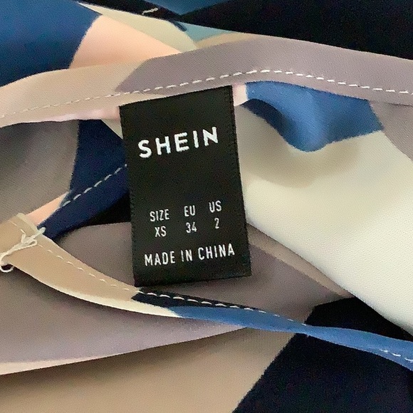 SHEIN lune batswing sleeve geo dress - Picture 9 of 9